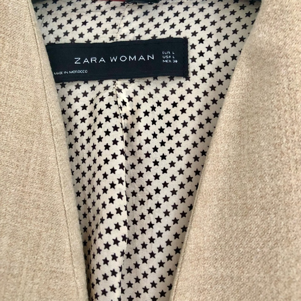 Zara Women’s Tan Oversized Blazer - Picture 5 of 6